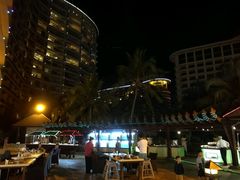 -三亚海韵度假酒店·渔人码头海鲜火锅BBQ自助餐厅·落日吧