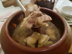 松茸汽锅鸡-紫滇源云南生态菜(丹凤街店)