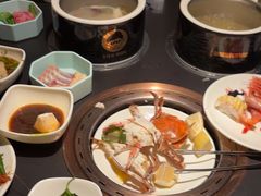 -钱小奴海鲜自助黑金店(杭州滨江龙湖店)