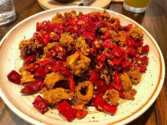 辣辣子鱿鱼-Brut Eatery悦璞食堂(建国东路店)