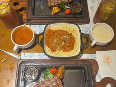 -十分牛西餐·牛扒专门店(光明广场店)