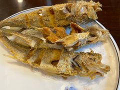 -石家饭店·百年老字号(灵岩山穹灵路店)