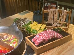 -湊湊火锅·茶憩(上海合生汇店)