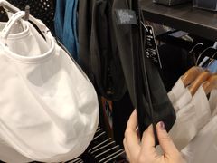 店内环境-lululemon(上海浦东IFC店)