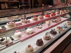 -巴黎贝甜(大宁国际商业广场店)