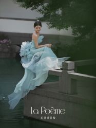 -乐派诗婚纱摄影