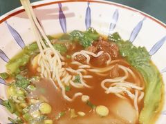 台湾原汁半筋半肉面-千金一碗·宝岛一村(韩国街店)