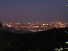 -鬼笑石后山停车场