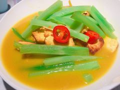 菜油柴蛋煮鲜豆皮-雲蜀龙阁·金牌水煮鱼(方庄店)