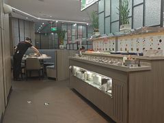 -海底捞火锅(咸阳丽彩万达店)