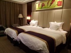 -东北大厦酒店(沈阳北站青年大街店)