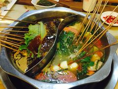 鸳鸯锅-袁记串串香(人民公园店)