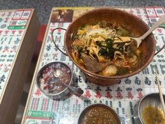 -成都你六姐·牛肉冒菜(城市集市合生汇店)