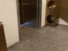 -Hi City·城市之巅