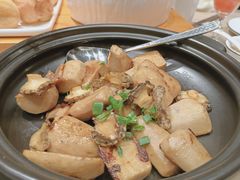 干锅芋头烧鲍鱼-味莊·青岛菜(云霄路店)