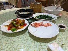 -鹏城人家海鲜酒家·23年老字号(较场尾店)
