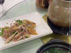 -宜宾海鲜酒家·三十年老字号