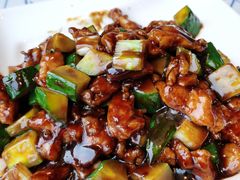 酱爆鸡丁-好嫂子酱猪手•农家菜(学院南路店)