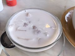 -邢泰记