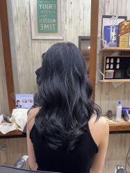 -首脑美发沙龙