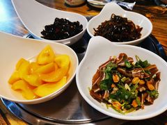 -每食每刻·皖北新民地锅鸡