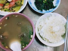 -鲸育宝宝月嫂(徐汇店)
