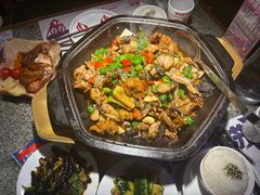 -蛙来哒(万豪城市广场黑金冠店)