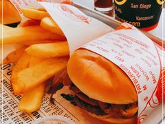 -FATBURGER 特富客汉堡(外交公寓店)