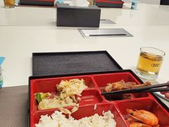 -上海冠松华奥奥迪4S店(张江店)