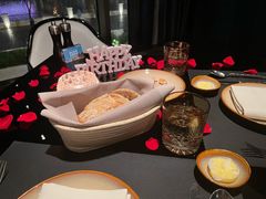 餐前面包-上海苏宁宝丽嘉酒店·Cafe Bellagio西餐厅