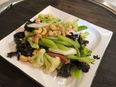 -人民公社铁锅炖·东北菜(卫国道店)