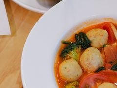 -F+轻食健身赋能空间(中华北路国贸商场店)