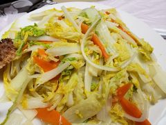 -宾朋海鲜特色美食餐厅·纯手工鲅鱼水饺(兴海路店)