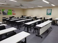 -新东方前途出国留学·小语种(华联校区)
