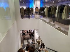-URBAN REVIVO(深圳华润万象天地店)
