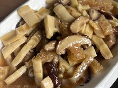 -美食村花园餐厅