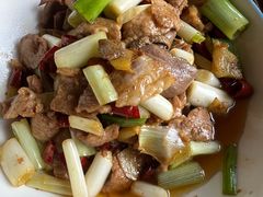 -湖泉水云间餐厅·弥勒地道菜(B座店)