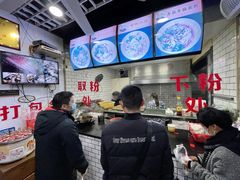 -覃肥叔桂林米粉(粮道街店)