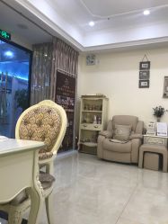 -印奈儿美甲手足护理机构