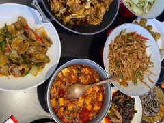 -川流不息·地道川菜·小龙虾(松东路店)