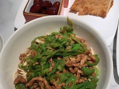 青椒肉丝盖浇面-花园茶楼(兴城西路店)