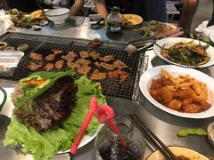 -马路牙子烧烤音乐酒馆(望京店)