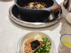 -佬缸炮江湖川菜(玉林店)