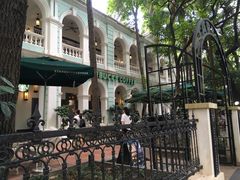 -星巴克臻选(广州沙面店)