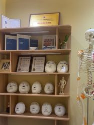 -小颜秘家·韩国整骨