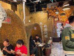 -破瓦寒窑·地摊烤羊排