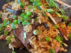 牛骨髓黑松露和牛菌菇拌饭-J·one Bistro吉萬酒厨·牛排