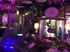 -韵秋荷(宝山龙湖天街店)