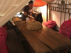 -Cuc Gach Quan Restaurant