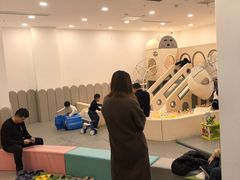 -龙格亲子游泳·水育早教运动中心(龙湾天街店)